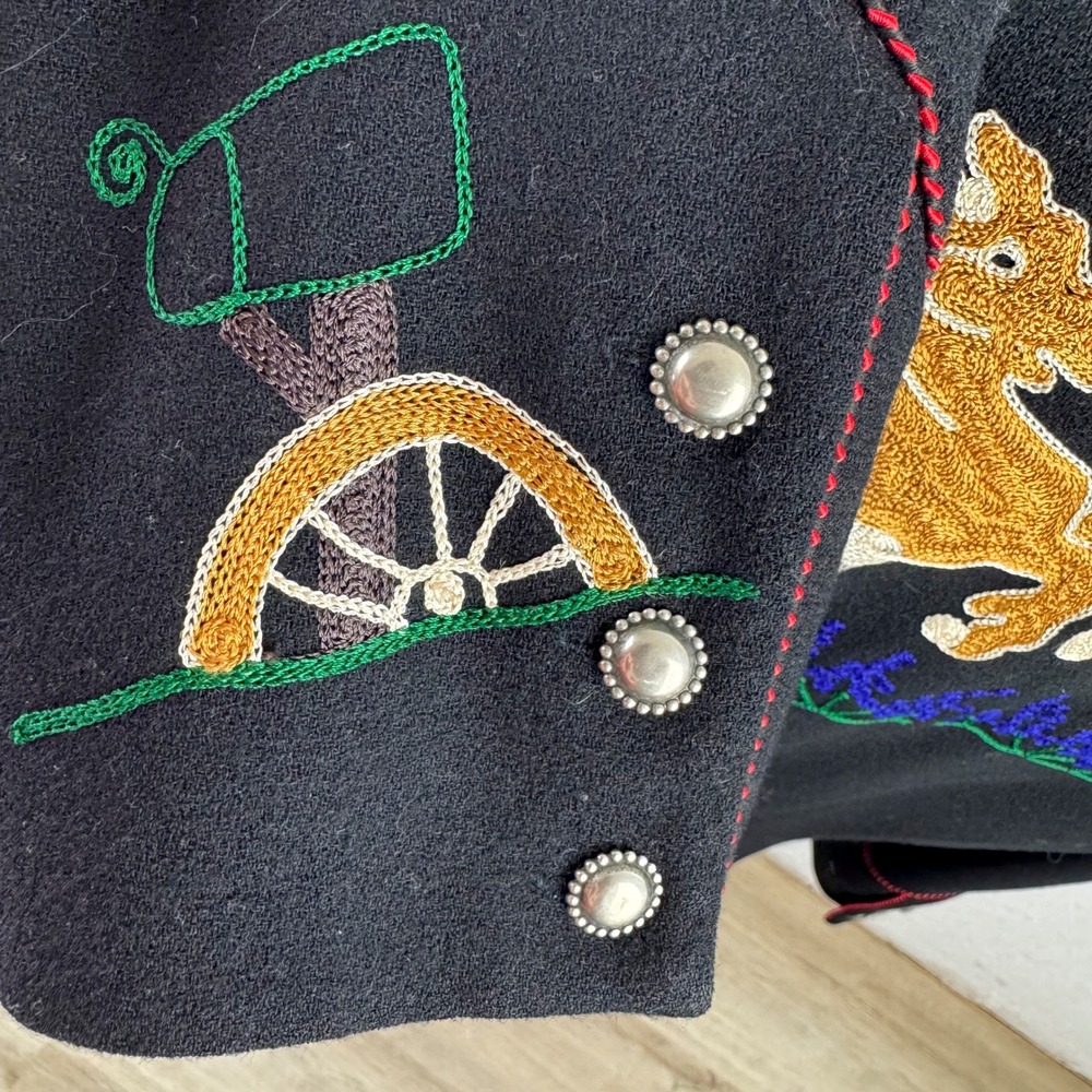 Vintage Western Embroidered Horse Jacket Black Silver Button Southwestern - Picture 8 of 9